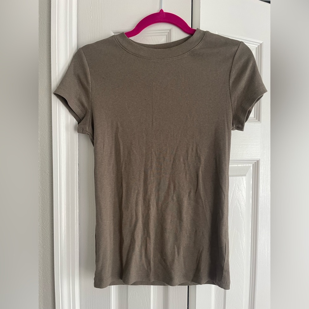 Brown ribbed cotton short sleeve tshirt - NWOT